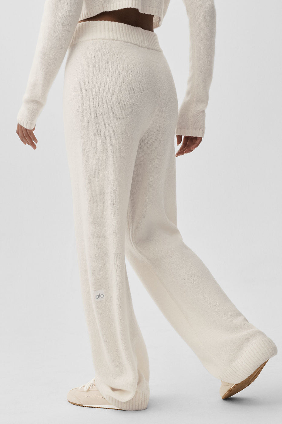 Wool Cashmere High-Waist New Class Wide Leg Pant - Ivory--2