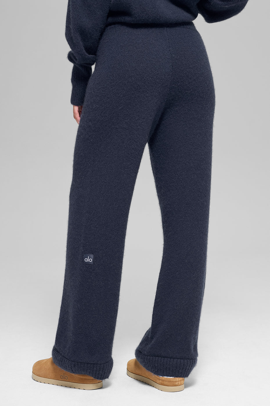 Wool Cashmere High-Waist New Class Wide Leg Pant - Navy--3