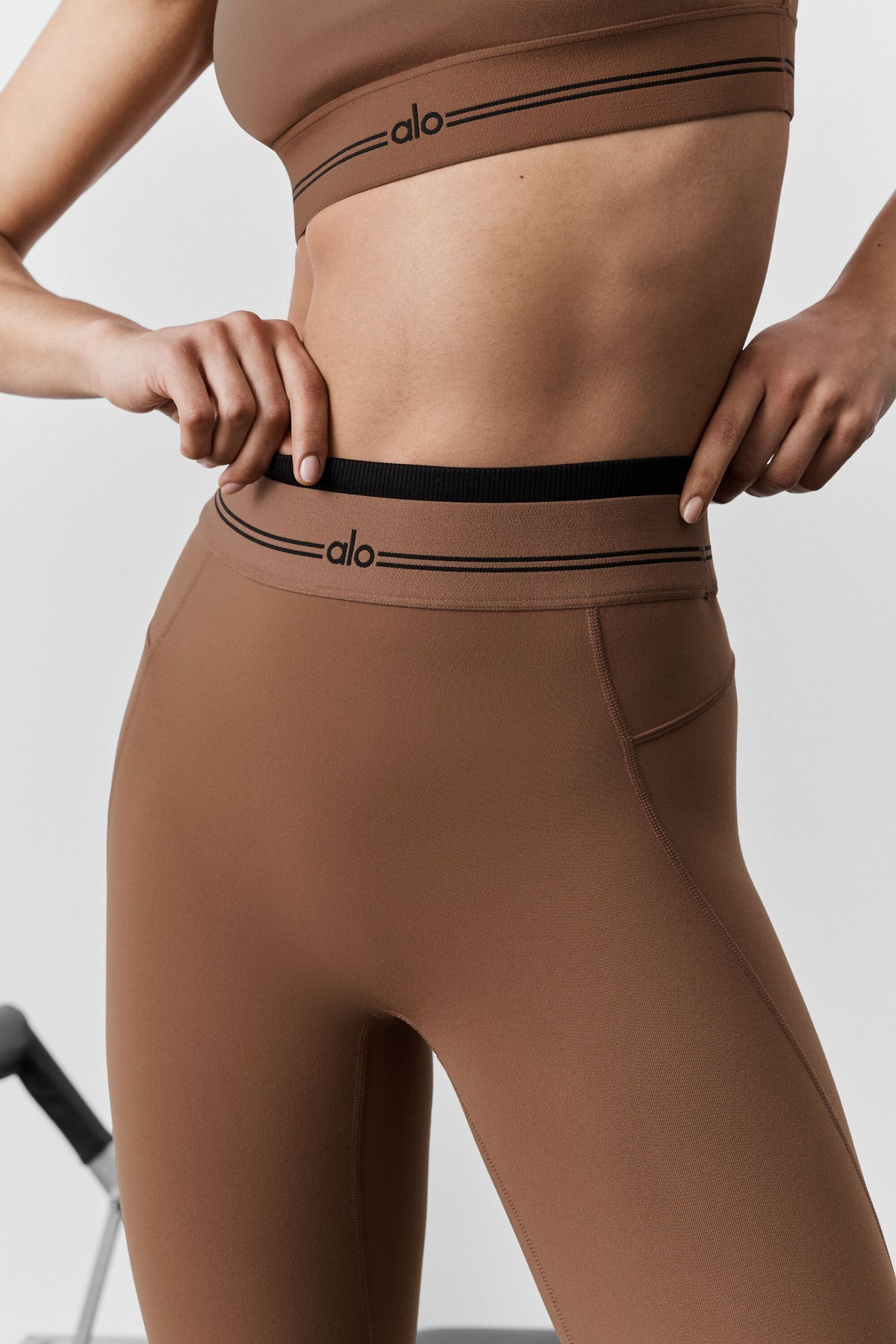 Airbrush High-Waist 7/8 Better Together Legging - Sun Kissed Brown/Black--4