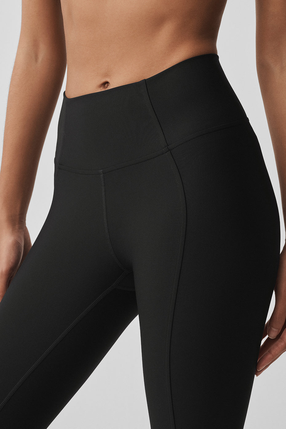 Airlift High-Waist 7/8 Fine Line Legging - Black--3