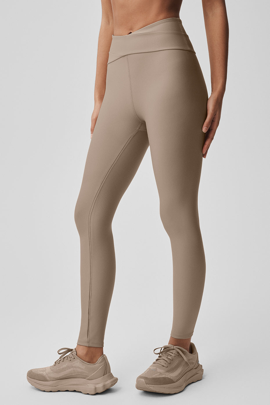 Airlift High-Waist 7/8 Horizon Legging - Gravel--2
