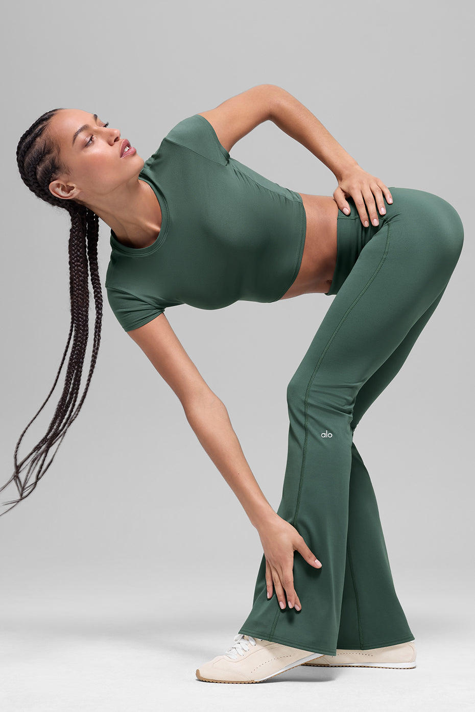 ALO Softsculpt Foldover Flare Legging (Short) - Clover Green--3