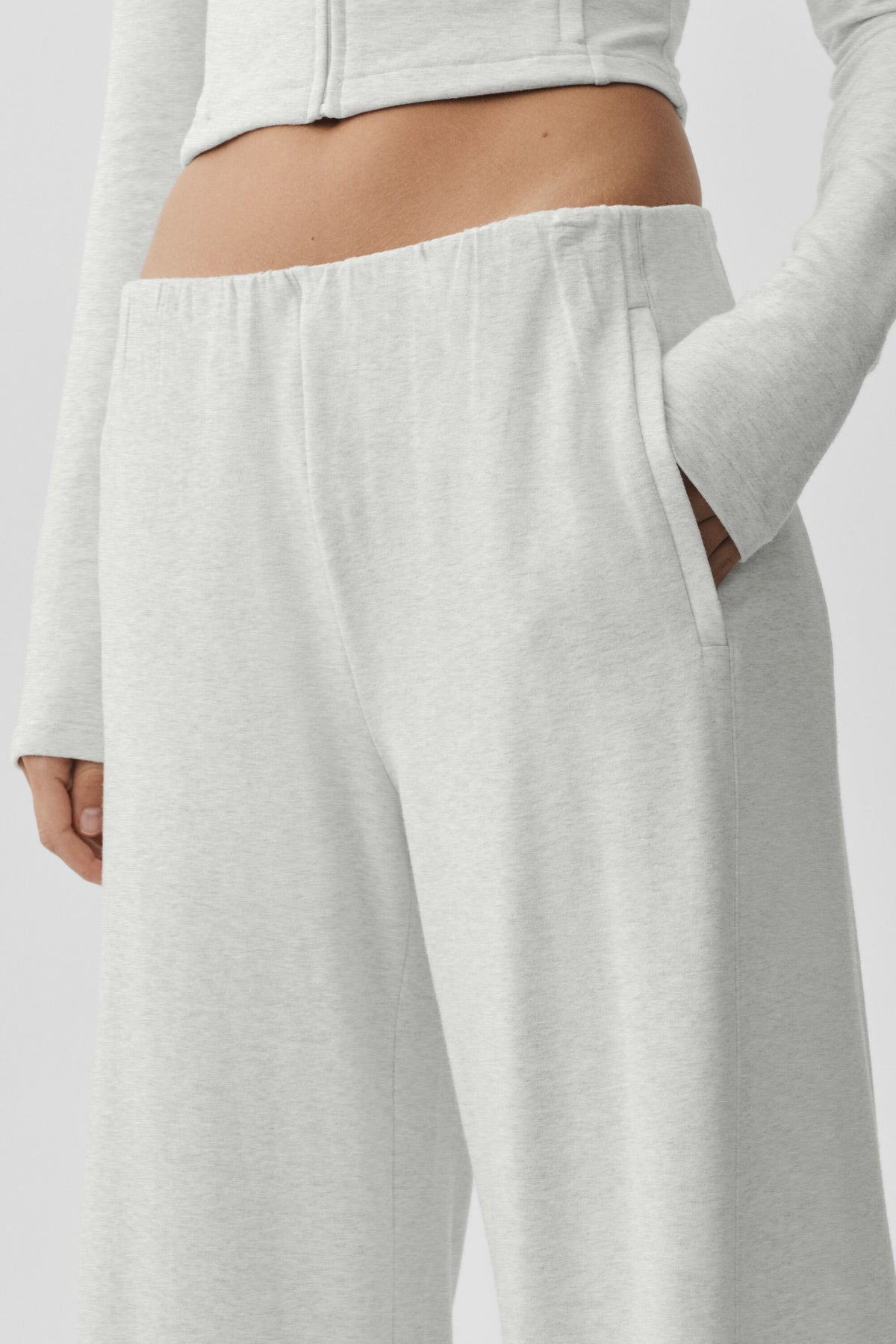 Sway Mid-Rise On The Go Pant - White Heather--1