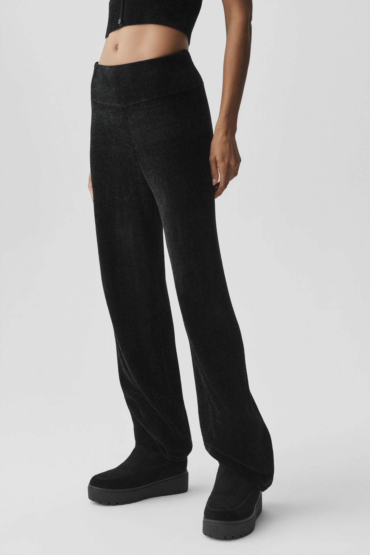 Micro Chenille High-Waist Straight Leg Pant - Black--2