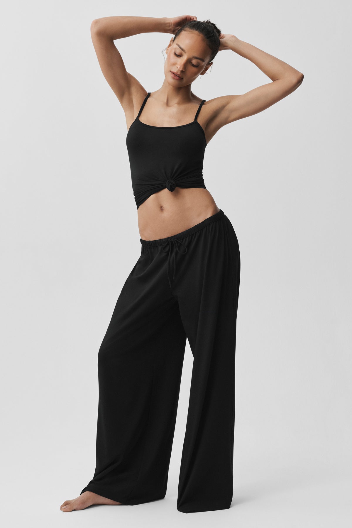 Alosoft Mid-Rise Finesse Wide Leg Sweatpant - Black--3