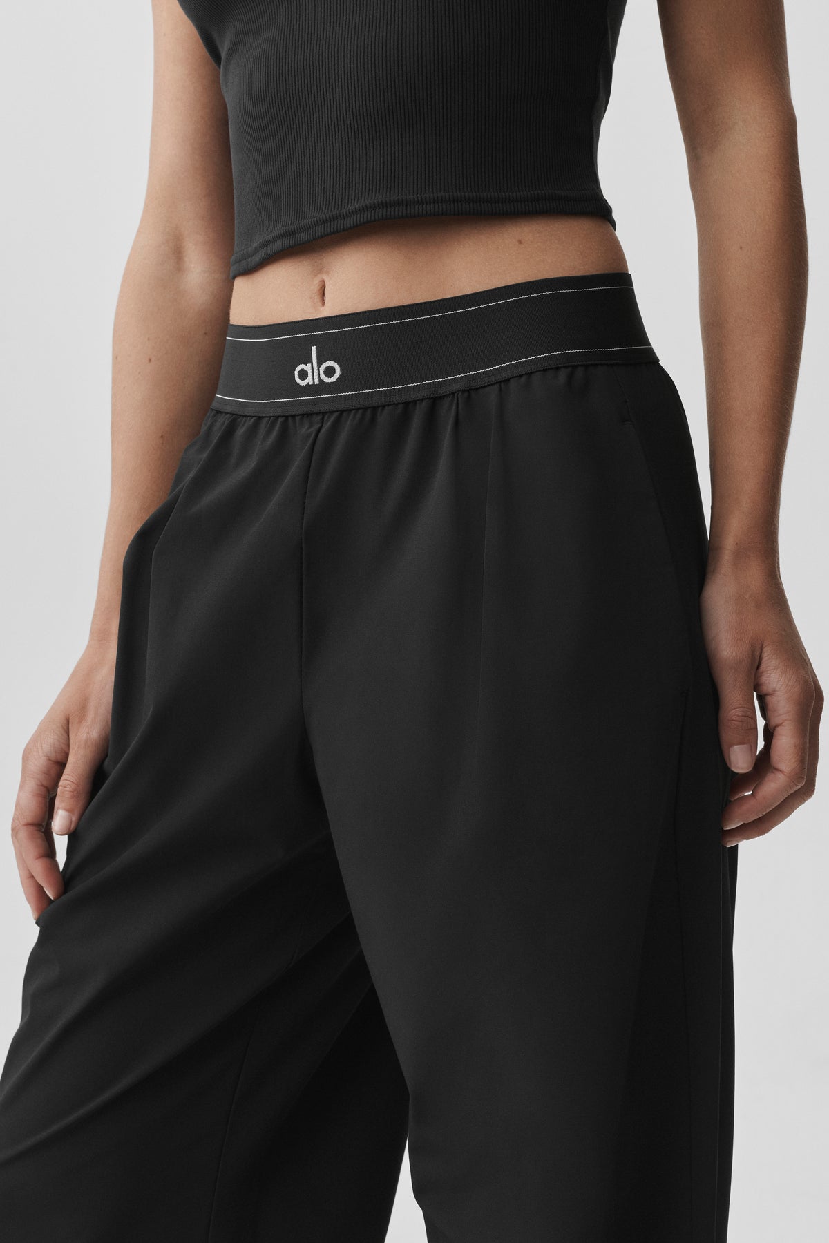 Suit Up Trouser (Short) - Black--2