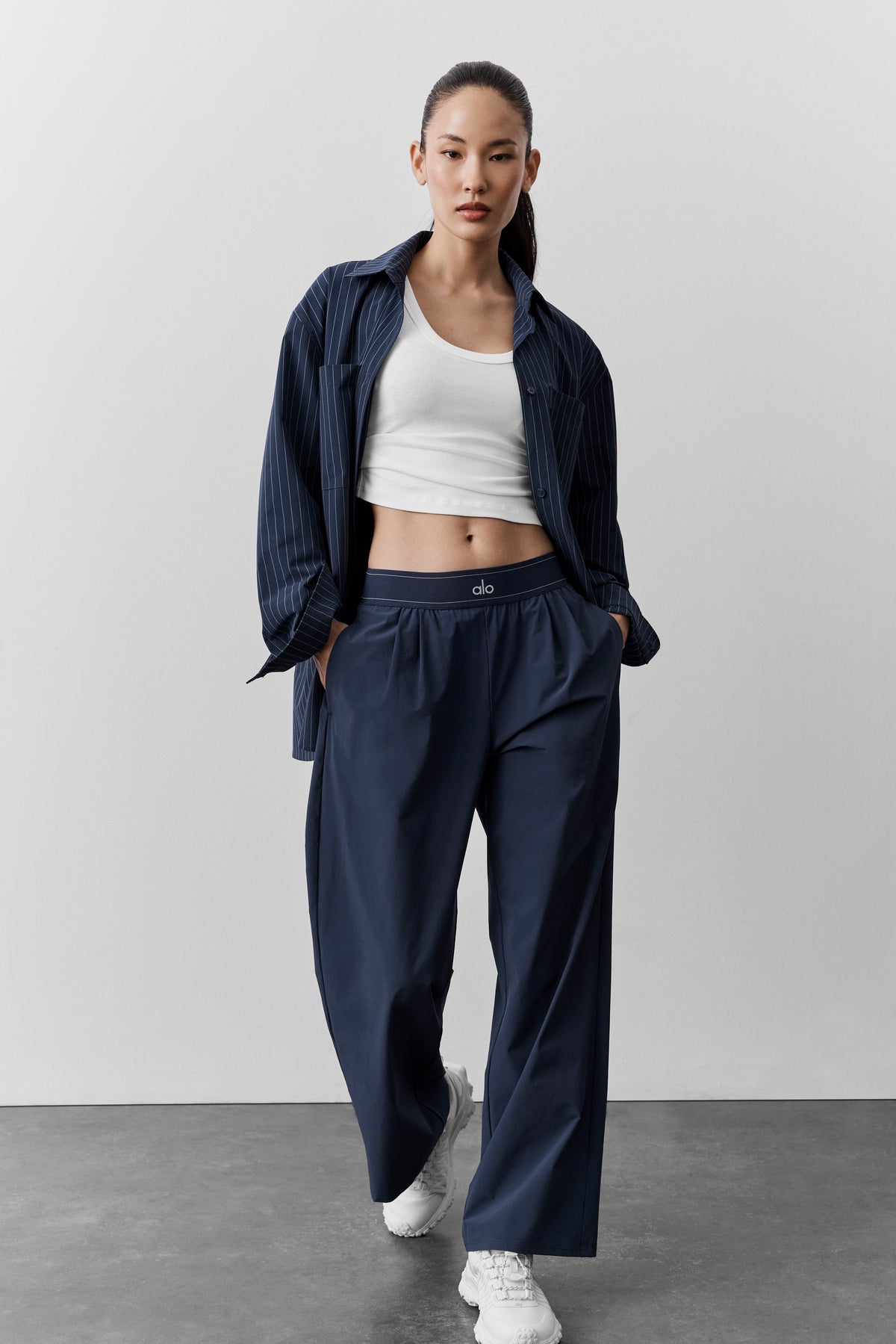 Suit Up Trouser (Short) - Navy--0