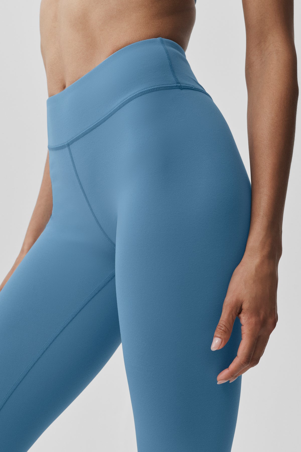 Airbrush Mid-Rise 7/8 Legging - California Blue--2