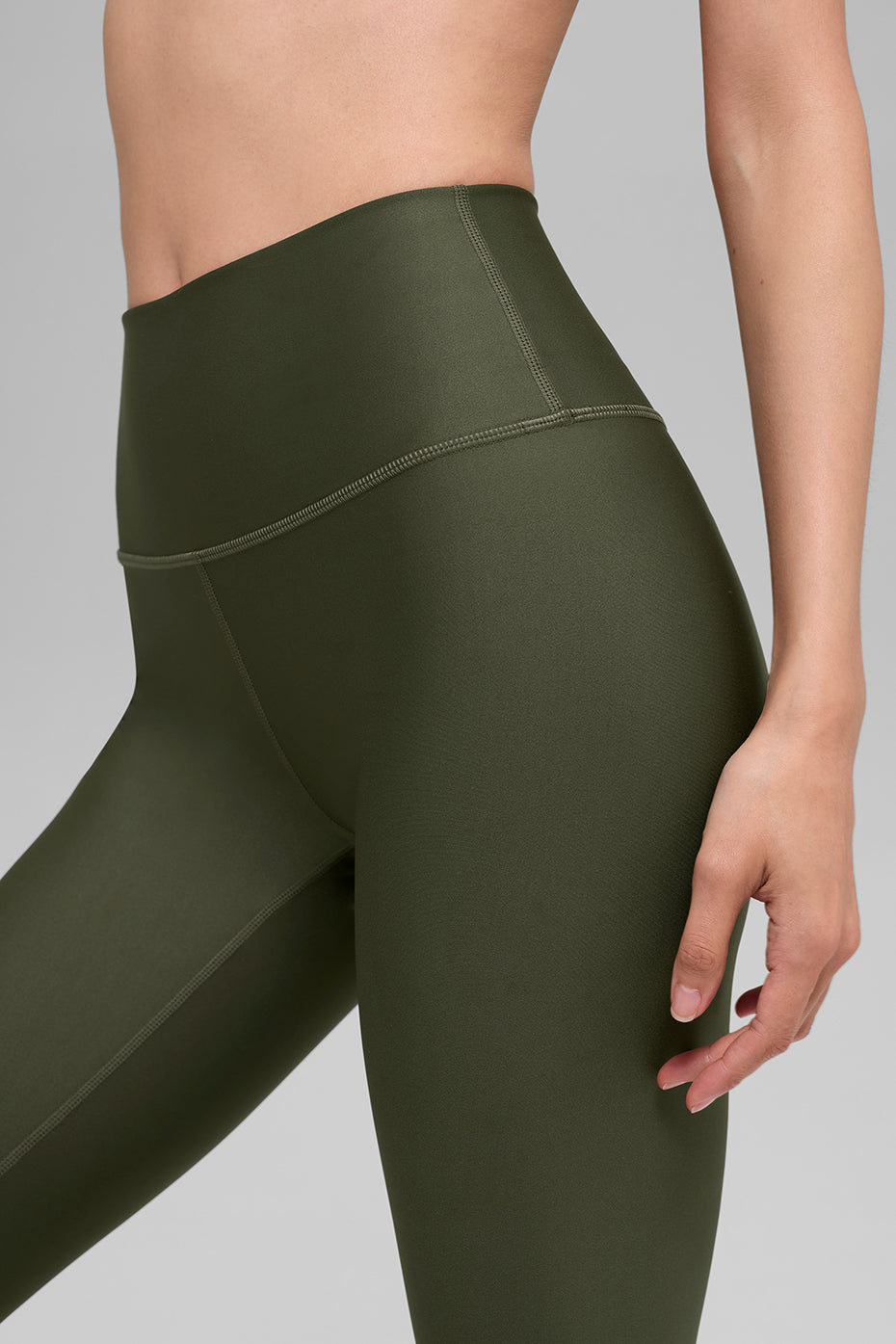 High-Waist Airlift Legging - Green Olive--2