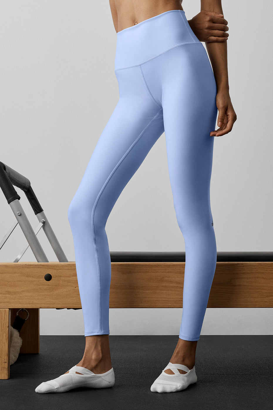 High-Waist Airlift Legging - Light Provence Blue--0