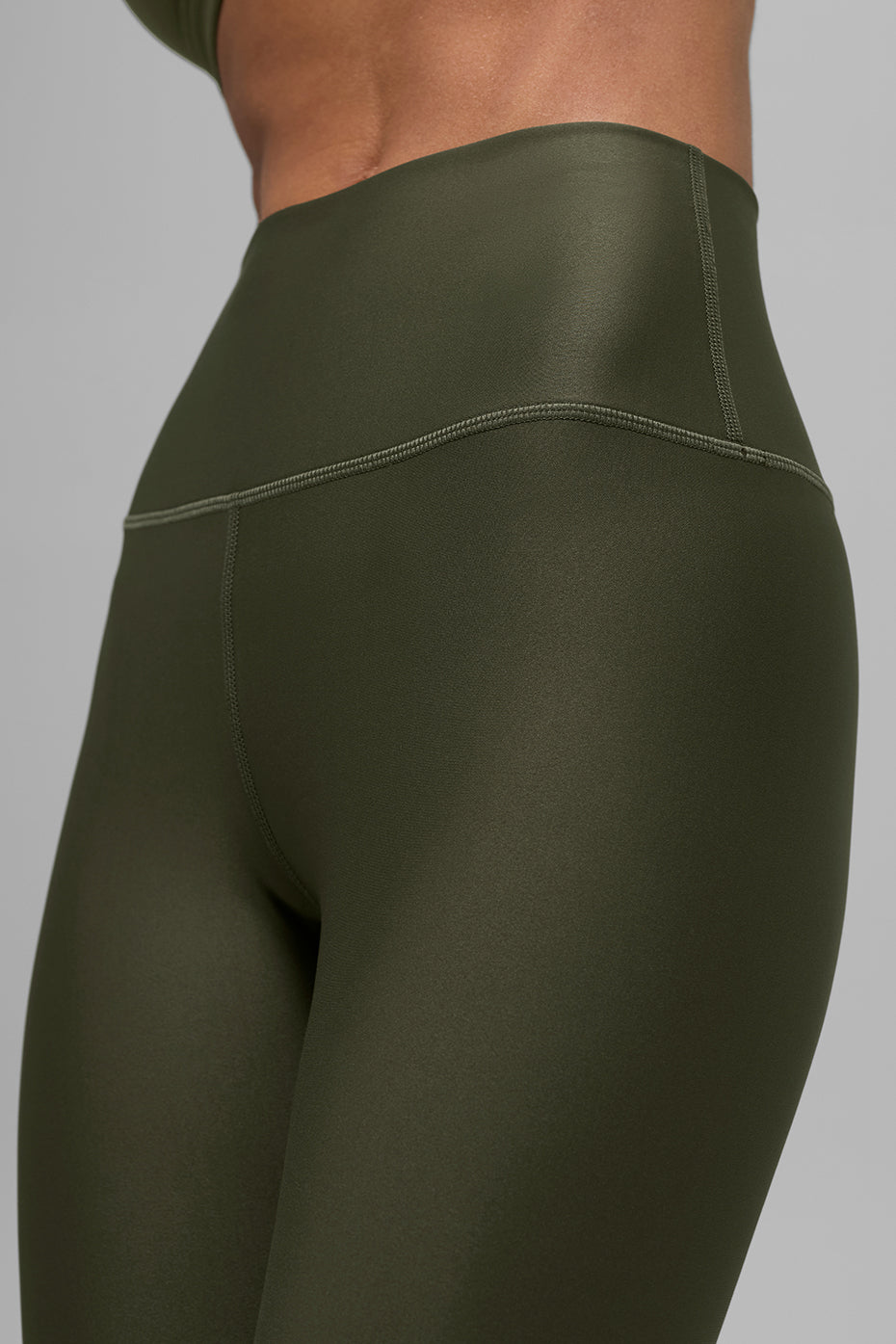 7/8 High-Waist Airlift Legging - Green Olive--2