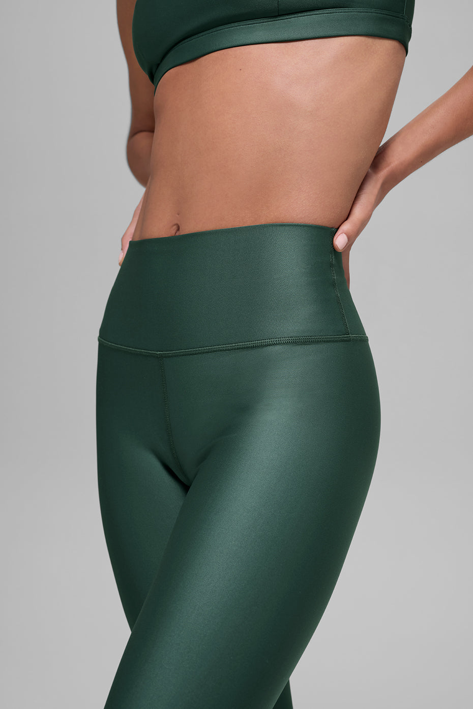 7/8 High-Waist Airlift Legging - Clover Green--3