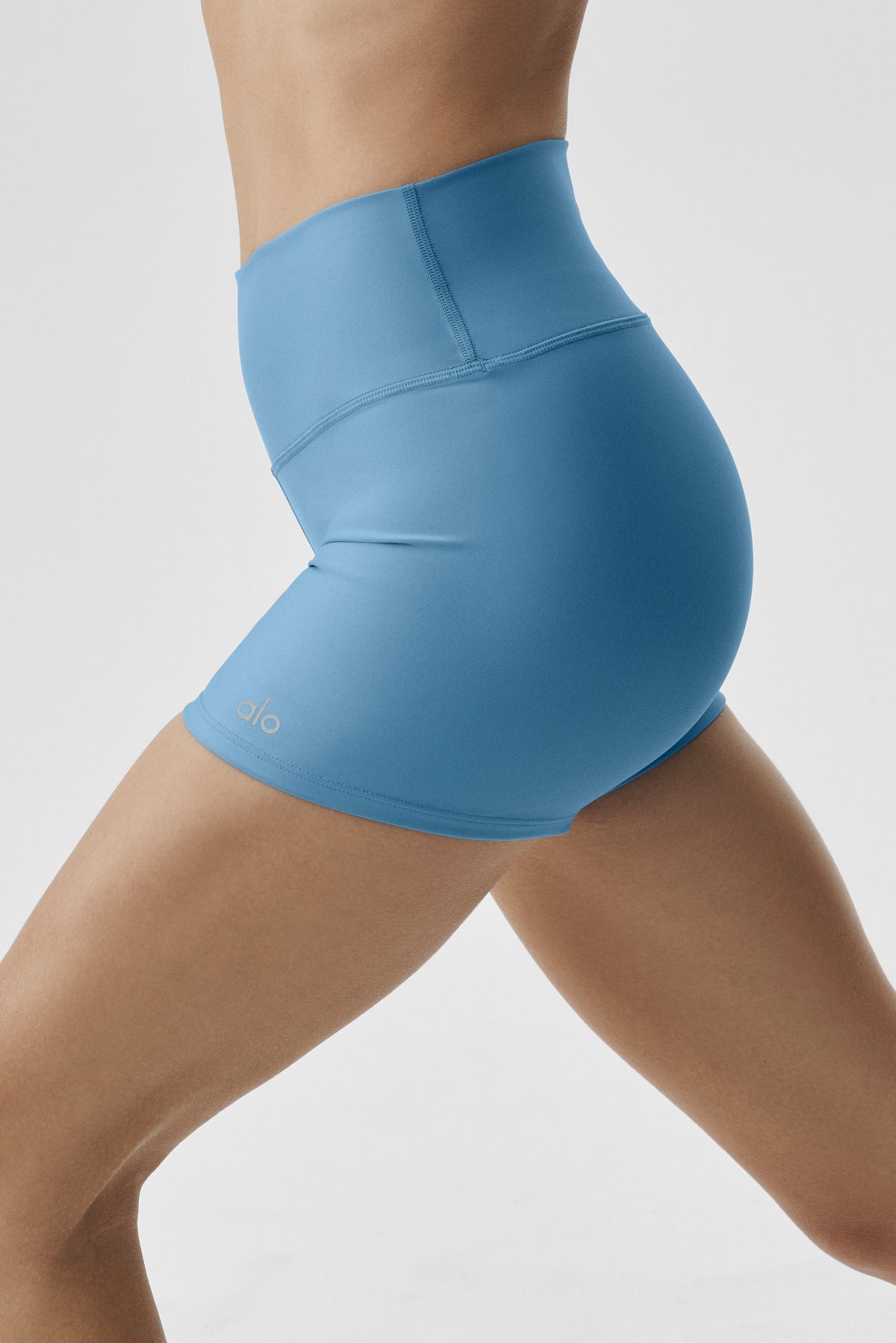 3" High-Waist Airlift Short - California Blue--3