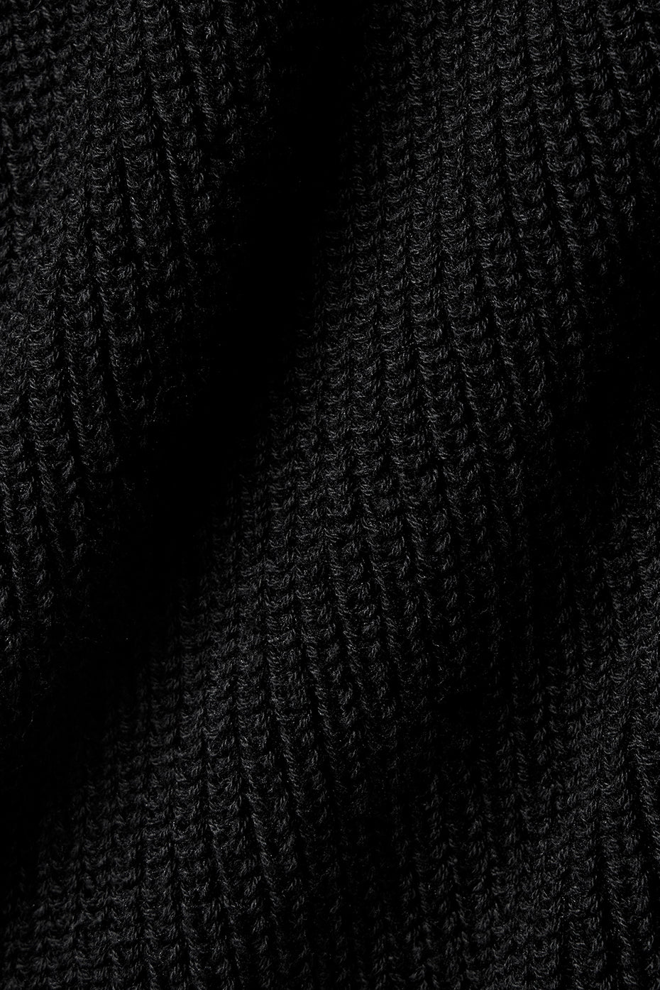 Supernatural Sweater Short - Black--4