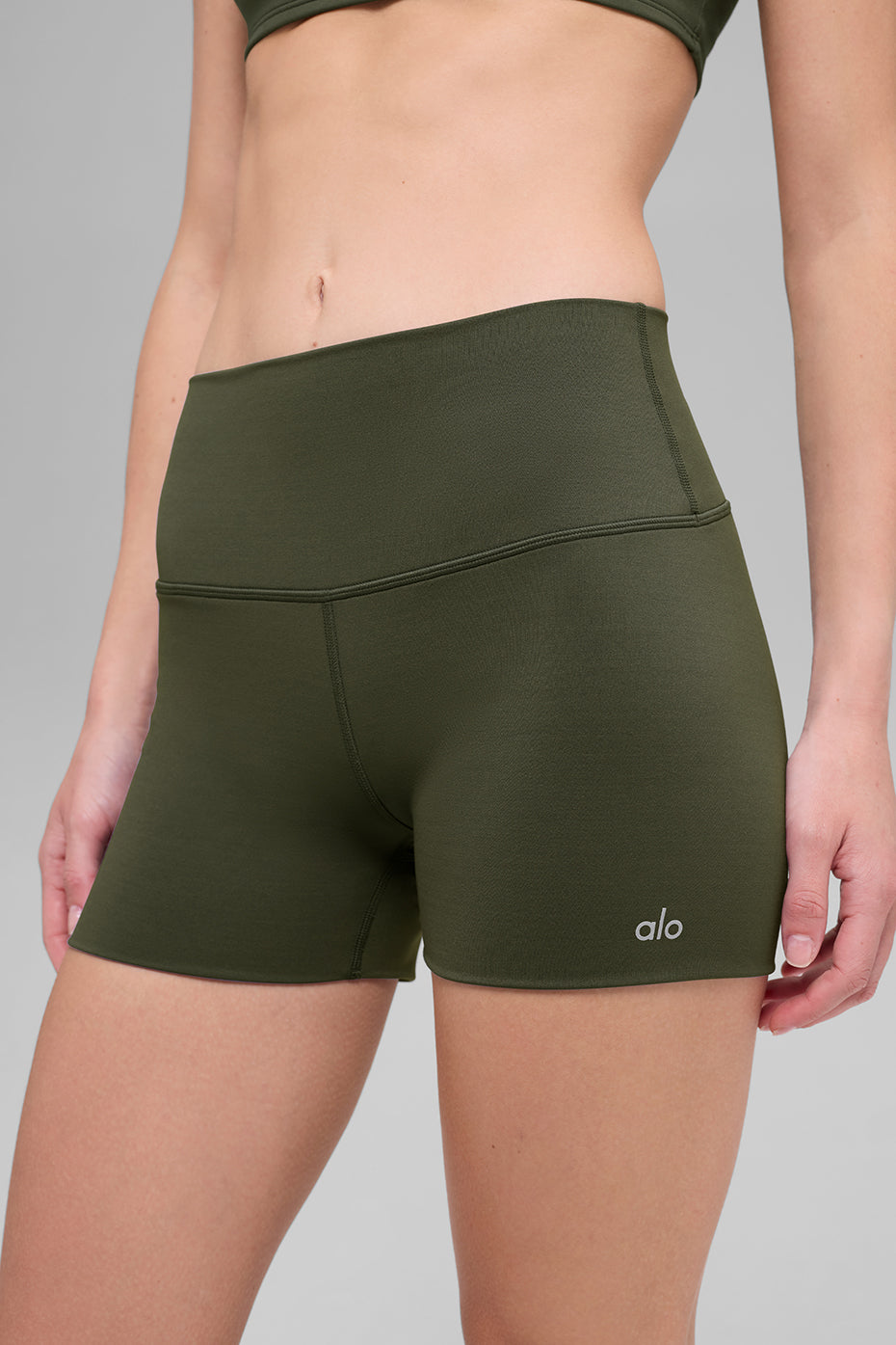 3" ALO Softsculpt High-Waist Precision Short - Green Olive--2