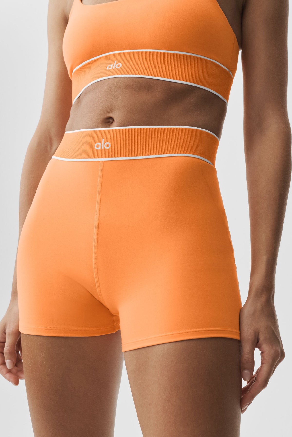 3" ALO Softsculpt High-Waist Amp It Up Short - Satsuma Breeze--4
