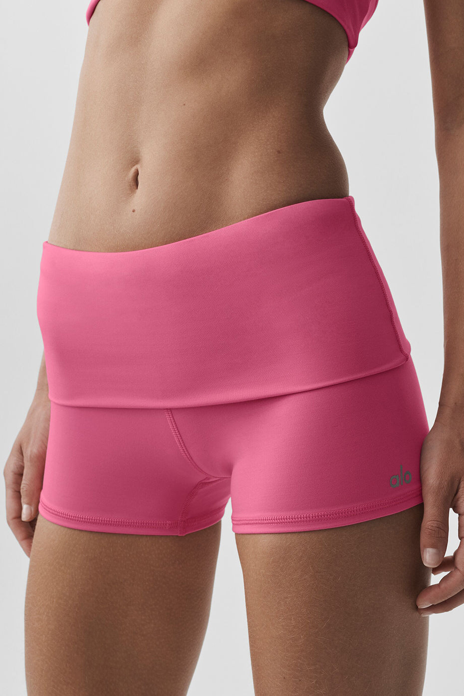3" ALO Softsculpt Low-Rise Foldover Short - Paradise Pink--3