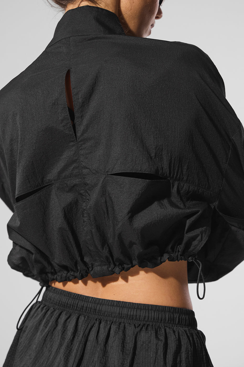 Cropped 1/4 Zip Aerial Pullover - Black--2