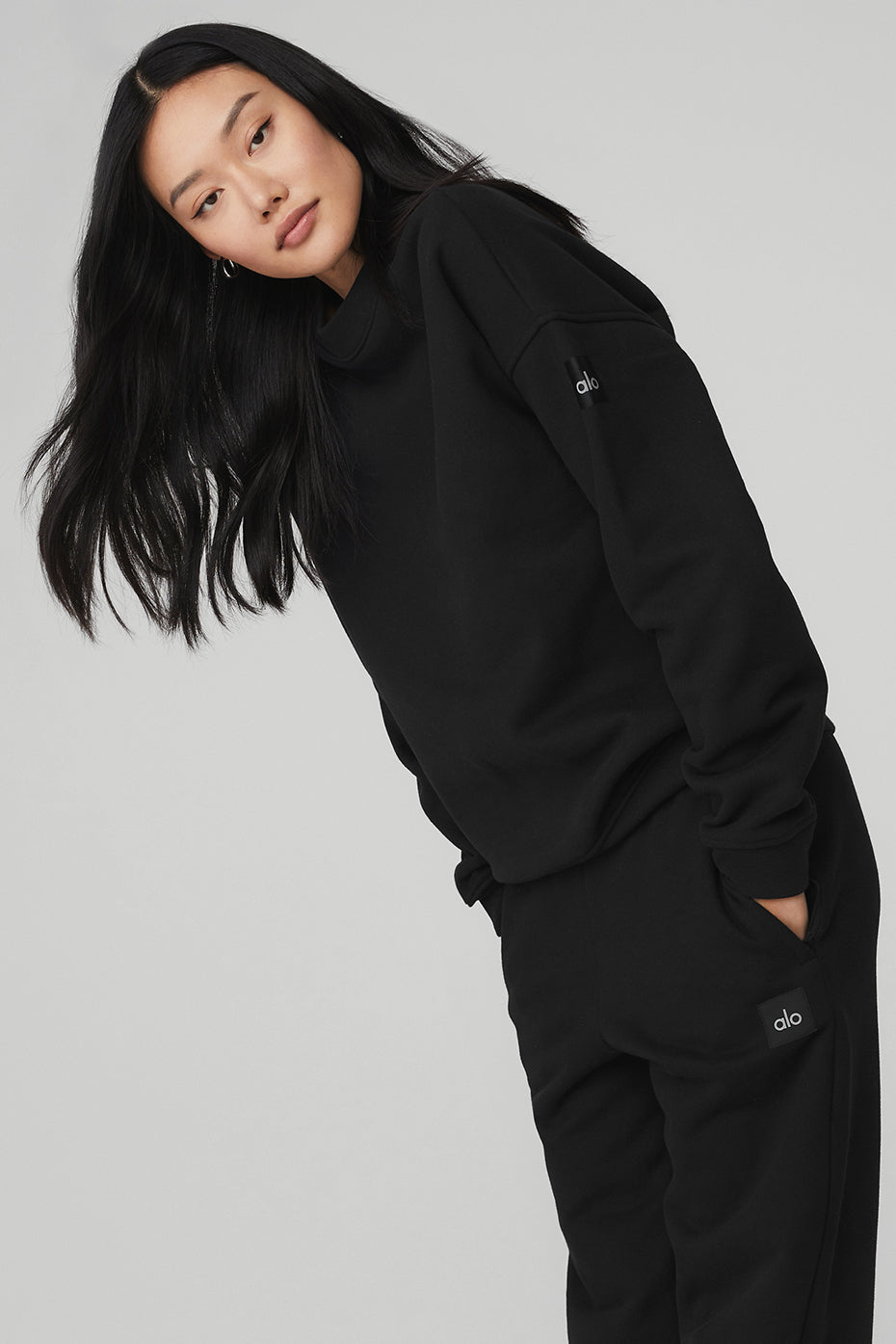 Renown Heavy Weight Crew Neck Pullover - Black--2